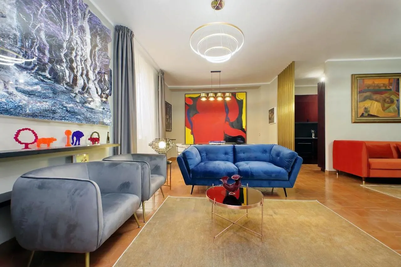 Апартаменты Luxury Di San Giacomo Рим