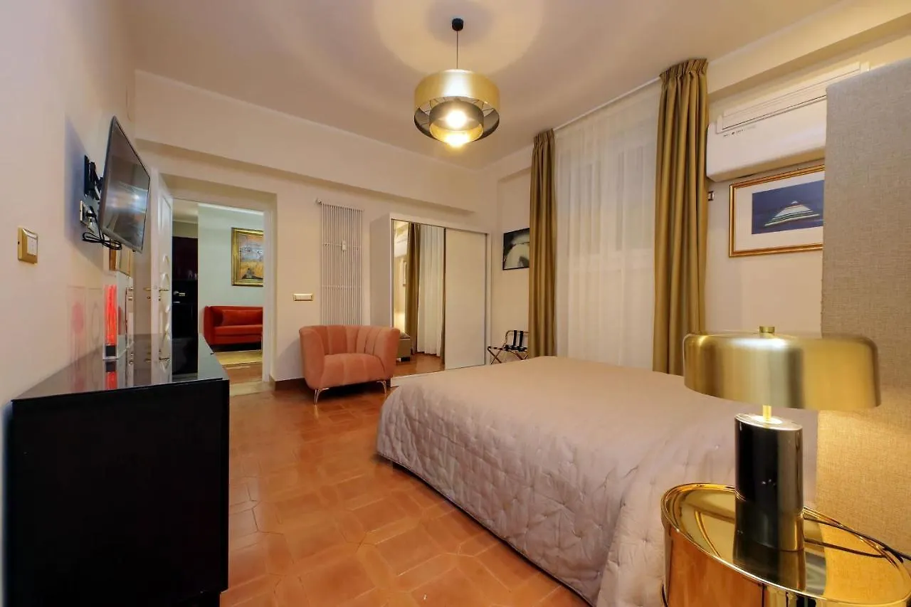 Luxury Di San Giacomo Apartment Rome Italy