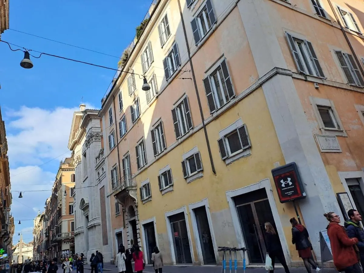 Luxury Di San Giacomo Apartment Rome